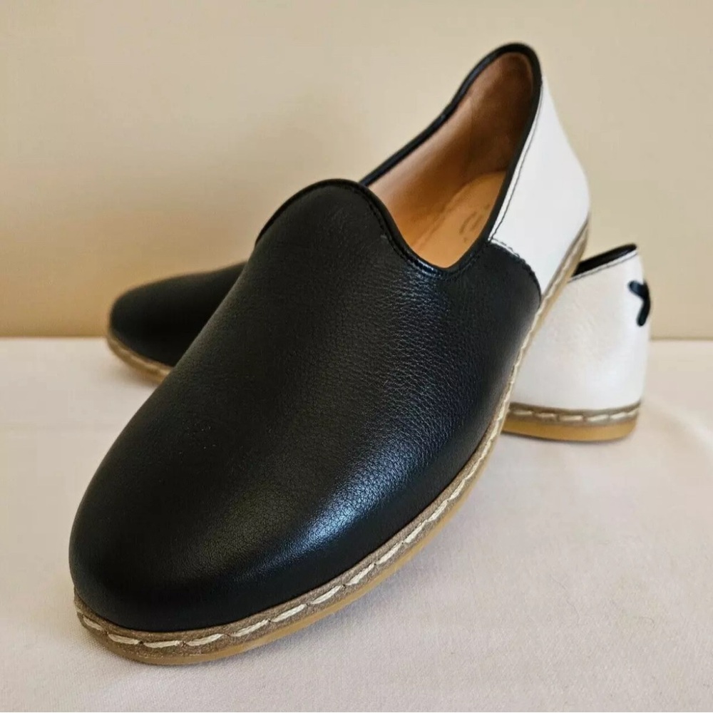 Charix Black Cream White Leather Shoes Flats Two Tone Color Slip On size 38